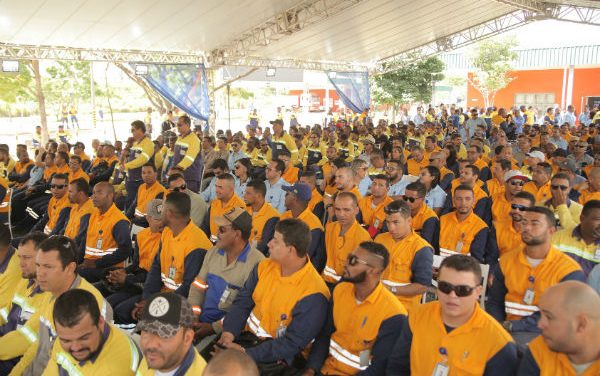 Mineradora gera de 900 empregos em Itagibá com retomada de atividades