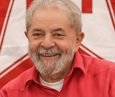 Por inépcia, juíza rejeita denúncia contra Lula em caso de invasão de tríplex