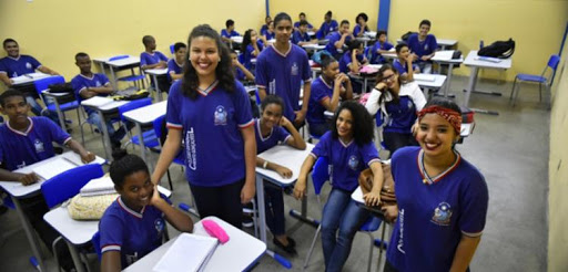 Rede Estadual: mais de 750 mil estudantes voltam às aulas na Bahia