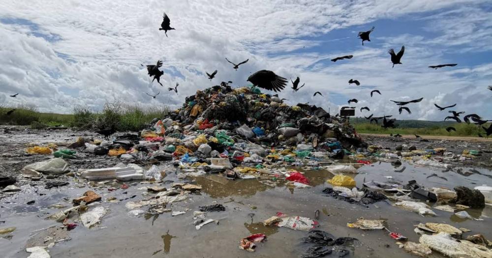 Município baiano é acionado para acabar com “lixão”