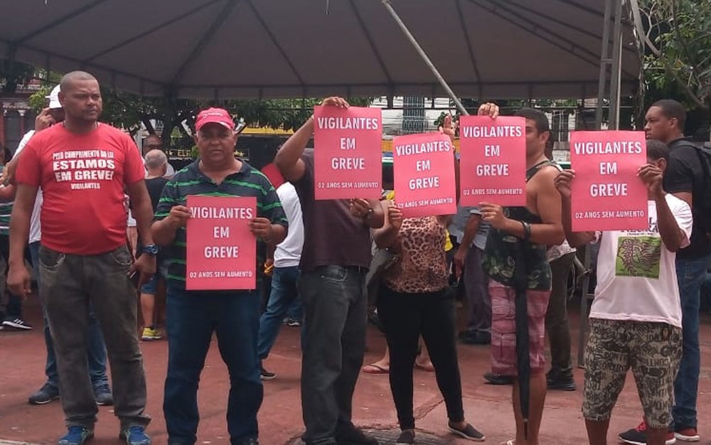 Liminar determina que parte dos vigilantes de atividades essenciais volte ao trabalho durante greve na Bahia