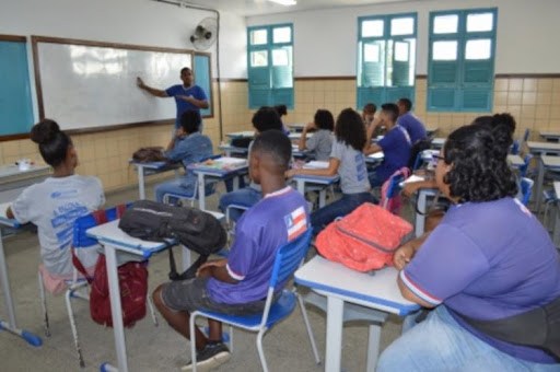 Inscrições para monitoria do programa Mais Estudo seguem até quarta-feira