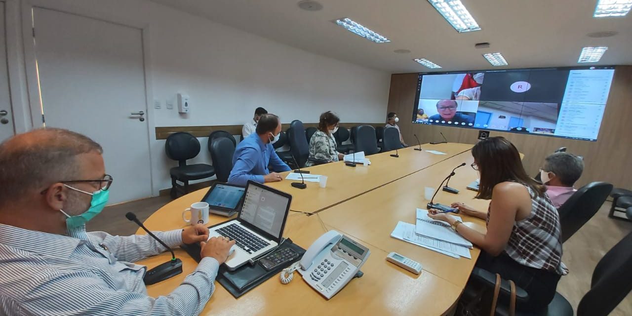 Em videoconferência com secretário da Saúde, prefeitos do sul da Bahia pedem apoio para fiscalizar população