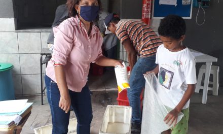 Secretarias de Educação e Assistência Social entregam leite nas creches da rede municipal