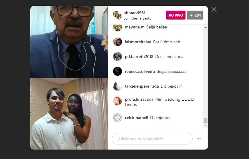 Casal oficializa união em Ilhéus através de vídeo chamada e transmite celebração em rede social