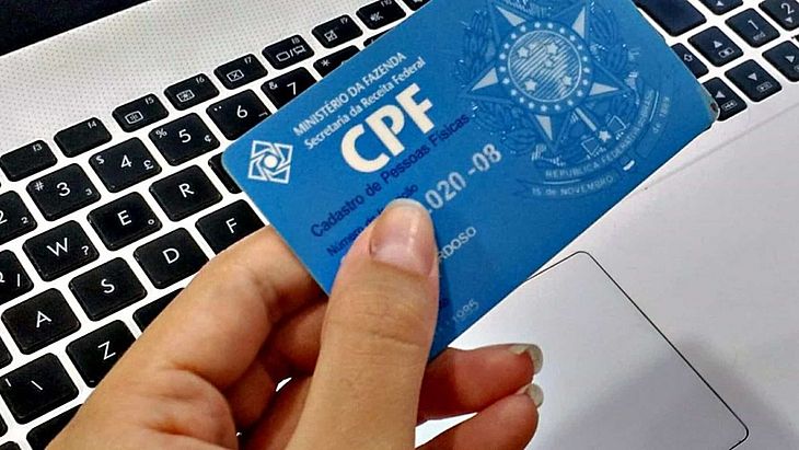 Justiça derruba exigência de regularizar CPF para receber auxílio de R$ 600