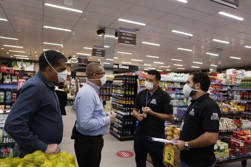 normal_1587655312Governo_comea_a_fiscalizar_empresas_para_cumprimento_de_medidas_contra_coronavrus_4