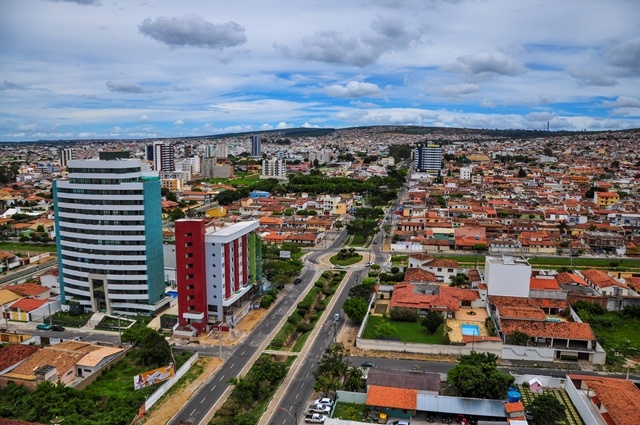 Vitória da Conquista registra 1ª morte por Covid-19; Bahia tem 723 casos registrados da doença