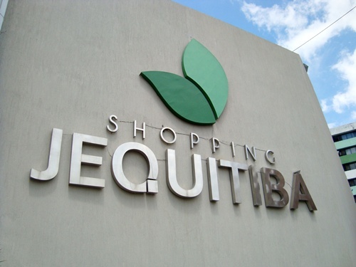 Shopping Jequitibá tem novos horários no drive thru, supermercado, lotérica e farmácia