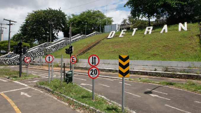 Detran-BA promove encontro virtual com Ciretrans para discutir impacto da pandemia nos serviços de trânsito