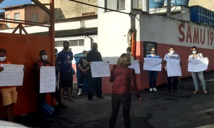 Salários atrasados: servidores municipais da Saúde cruzam os braços em Itabuna