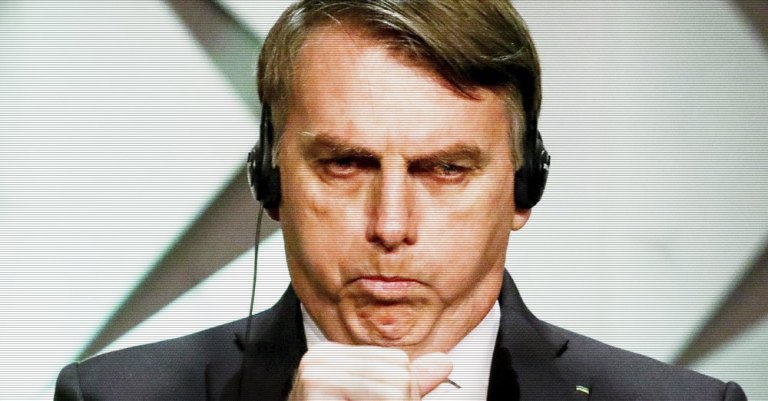 URGENTE: Jair Bolsonaro testa positivo e está oficialmente infectado pelo coronavírus