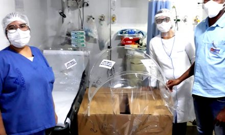 Governo do Estado já entregou 450 bolhas de contenção e intubação para unidades de Saúde em toda a Bahia