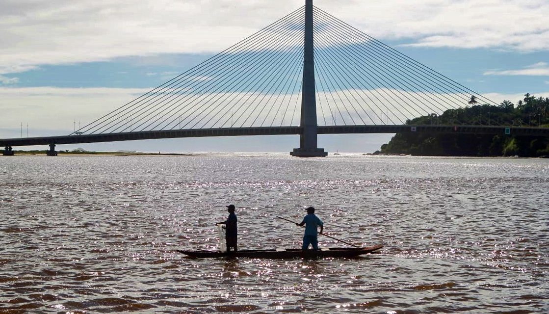 Em Ilhéus, Rui faz última vistoria e entrega primeira ponte estaiada da Bahia