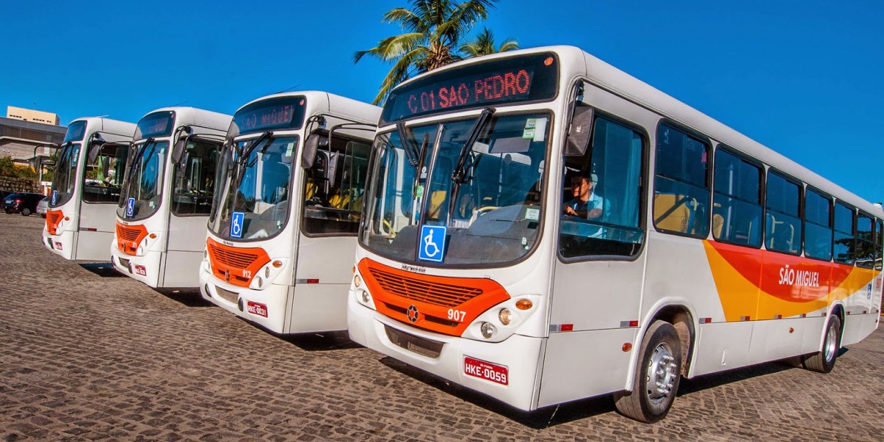 Ônibus do transporte coletivo só voltam a circular com plano de segurança, diz Prefeitura