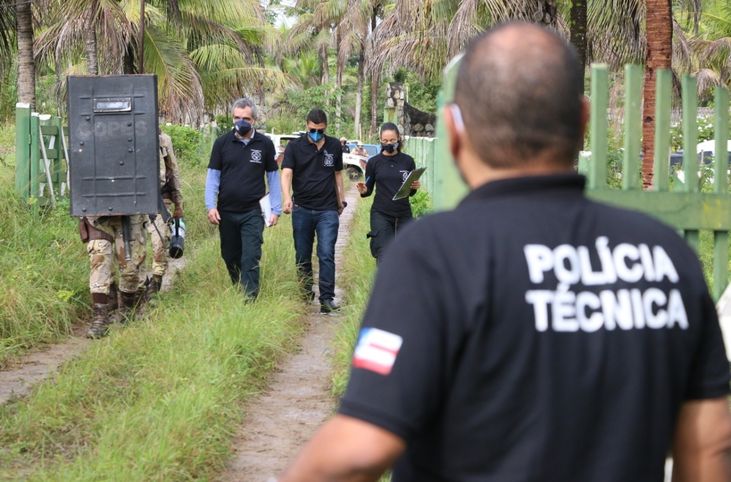 Perícia aponta sete tiros de miliciano contra militares baianos