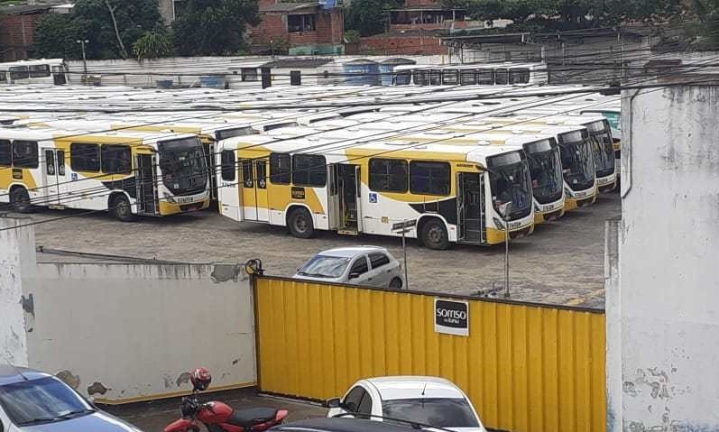 Defensoria Pública cobra retorno dos ônibus; empresas alegam falta de recursos