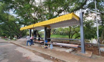 Prefeitura substituiu mais pontos de ônibus em Itabuna