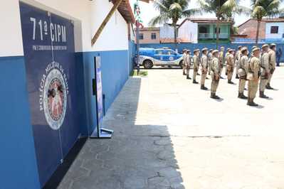 Moradores de Canavieiras e Una recebem Companhia Independente da Polícia Militar reformada