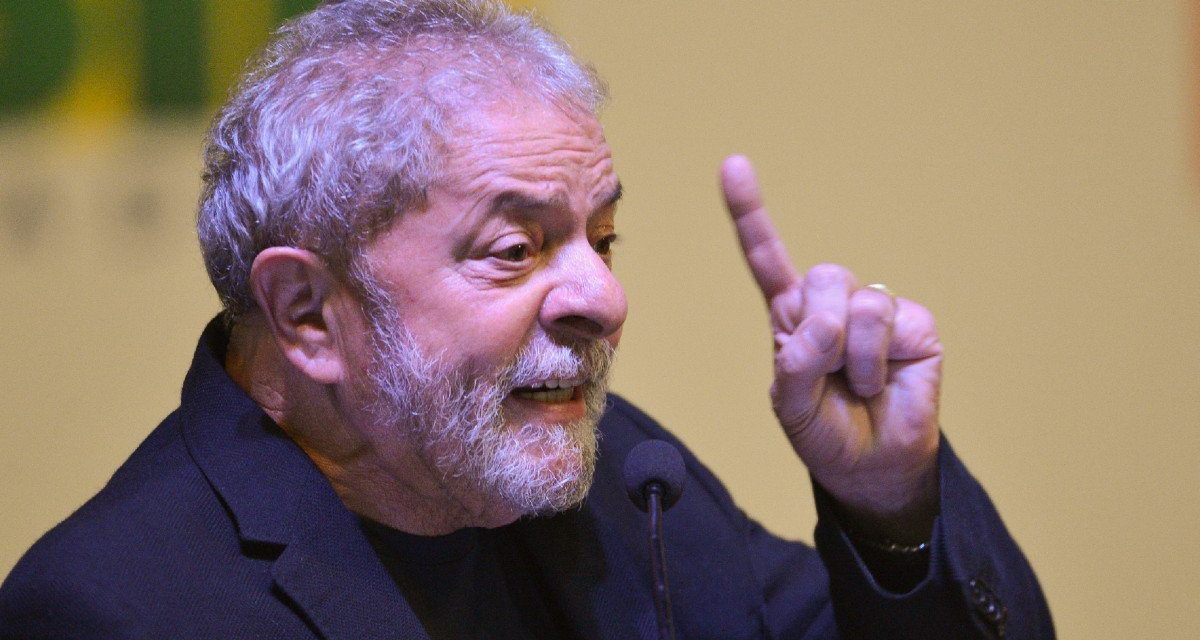 Lula cobra do governo ação imediata para vacinar população: “não temos 60 dias para esperar”