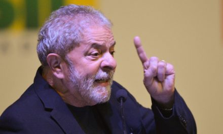 Lula cobra do governo ação imediata para vacinar população: “não temos 60 dias para esperar”