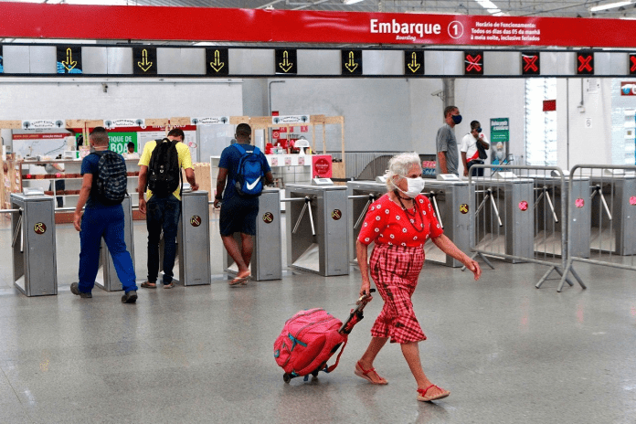 Volume de serviços na Bahia avançou 10,8% em outubro de 2020