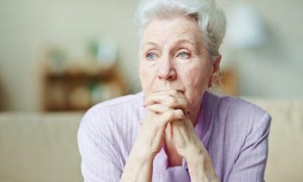 Especialistas discutem doença de Alzheimer em webinário