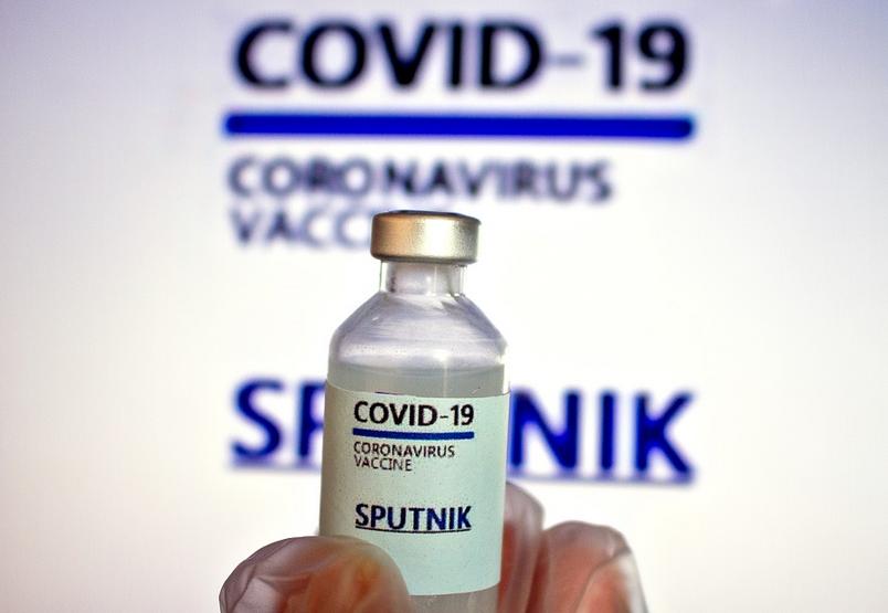 Após sanção de lei que autoriza compra de vacinas, Rui agiliza processo para aquisição de doses da Sputinik V