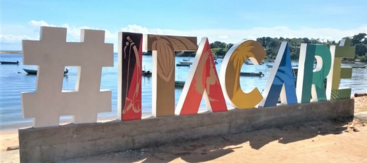 Prefeitura de Itacaré instala  letreiro para fotos na orla
