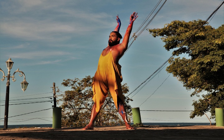 Mostra #Habitantes exibe três espetáculos no 2º dia do Online Festival de Dança Itacaré