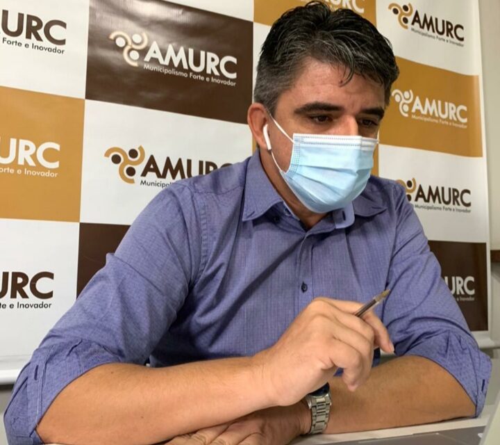 Amurc parabeniza municípios por cumprir a meta de vacinação