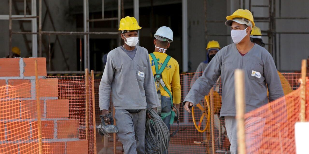 Bahia cria 9.820 postos de trabalho em março; Nordeste lidera