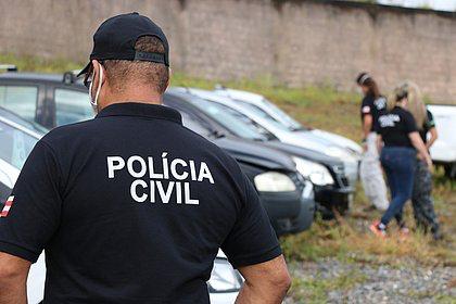Polícia cumpre mandados de prisão por tráfico e homicídio em Ilhéus; acusado teria matado próprio primo