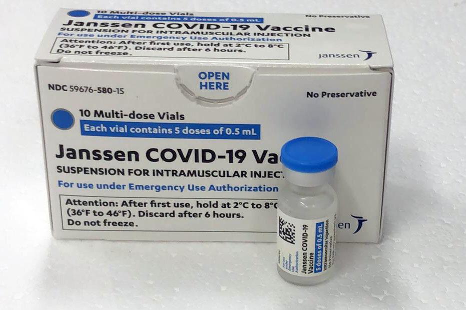 Primeiras doses da vacina Janssen chegam à Bahia