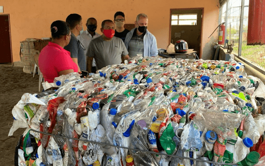 Prefeito de Itacaré visita Cooperativa de Catadores Itairó, em Itapetinga