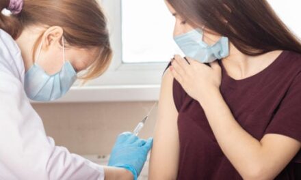 Ilhéus anuncia vacinação para público de 20 anos