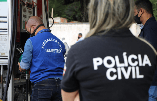 Polícia Civil participa de operação para fiscalização de postos de gasolina