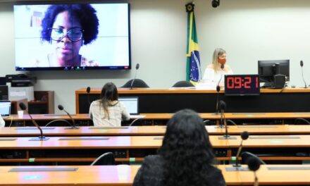 Representante de vítimas do contraceptivo Essure diz que brasileiras foram usadas como cobaias