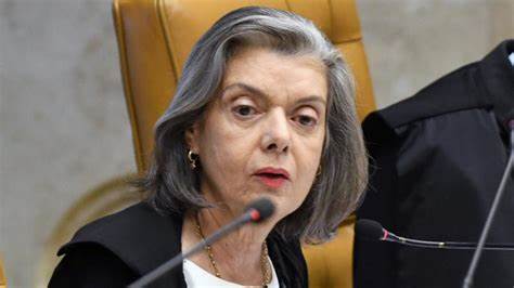 Ministra Cármen Lúcia mantém quebra de sigilos de líder do governo na Câmara
