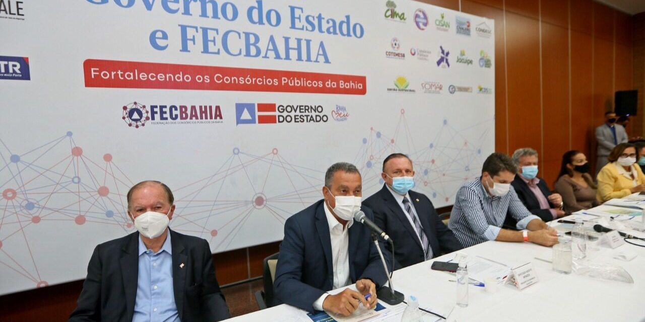 Rui alinha ações administrativas em reunião com presidentes de consórcios da Federação dos Consórcios Públicos do Estado da Bahia