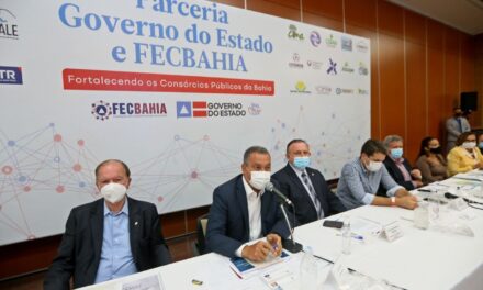 Rui alinha ações administrativas em reunião com presidentes de consórcios da Federação dos Consórcios Públicos do Estado da Bahia