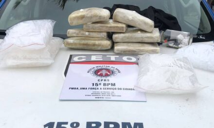 Acusados de tráfico fogem da PM e abandonam 7 kg de cocaína em Itabuna
