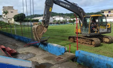 MP pede que Justiça interrompa demolição do estádio de futebol de Ubaitaba