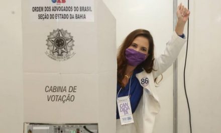 Daniela Borges é eleita presidente da OAB Bahia; advogada é a primeira mulher a ocupar o cargo no estado