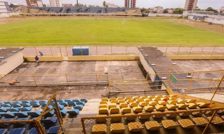 Assinada ordem de serviço para reforma do estádio Mário Pessoa em Ilhéus