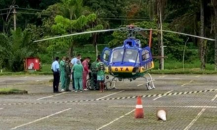 Helicóptero transporta gestante em mobilização coletiva de trabalhadores de hospitais, bombeiros e Samu em Ilhéus