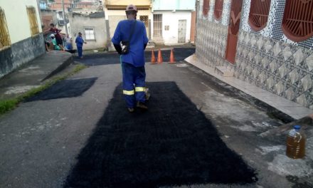 Operação Tapa-Buracos tenta melhora as condições de vias do bairro Fonseca