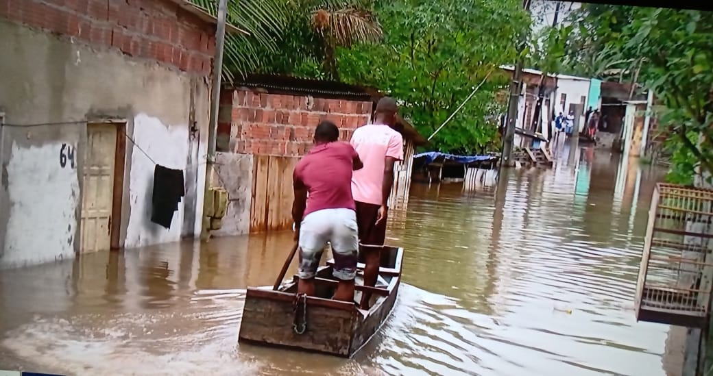 Mais dois corpos são encontrados e número de mortos por causa das chuvas sobe para 26 na Bahia