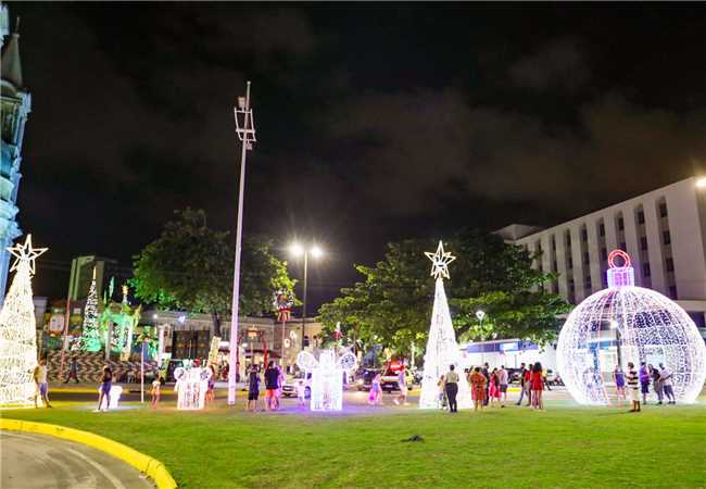 Lançamento do projeto Natal Encantado 2021 movimenta Centro Histórico de Ilhéus