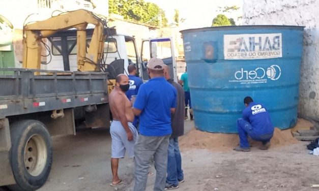 Emasa instala caixas d’água nos bairros mais afetados pela inundação do Cachoeira
